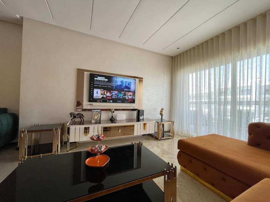 Appartement De Luxe A Peninsula Casablanca Exteriör bild